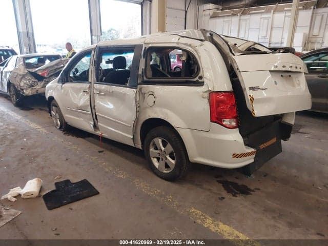 2017 DODGE GRAND CARAVAN SE 3