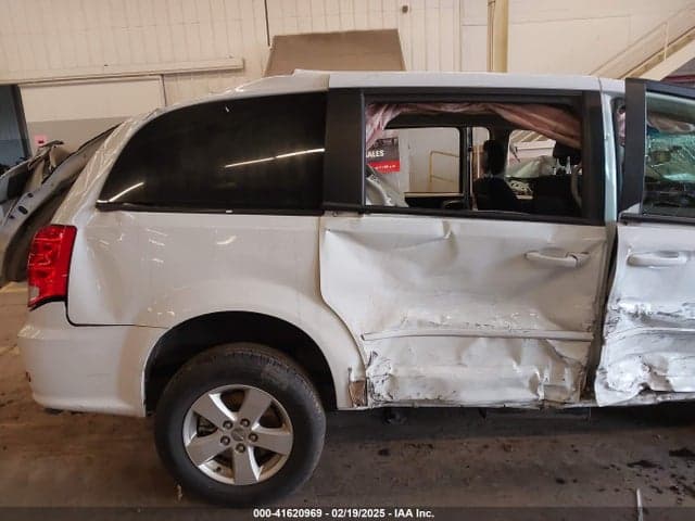 2017 DODGE GRAND CARAVAN SE 6