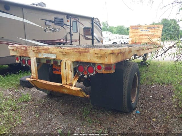 1900 TRAILER TRAILER 4