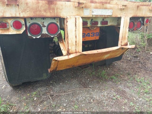 1900 TRAILER TRAILER 6