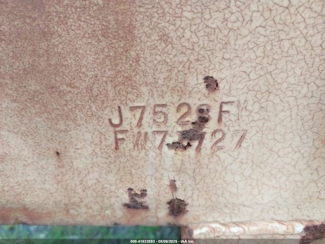 1900 TRAILER TRAILER 9