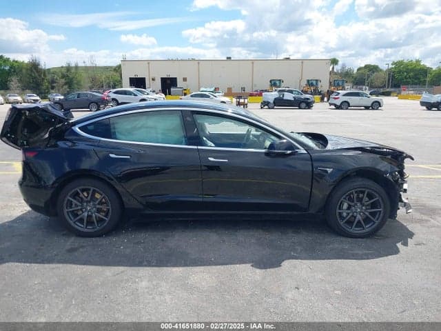 2019 TESLA MODEL 3 LONG RANGE/PERFORMANCE 13