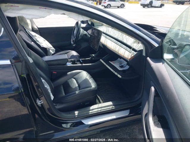 2019 TESLA MODEL 3 LONG RANGE/PERFORMANCE 5