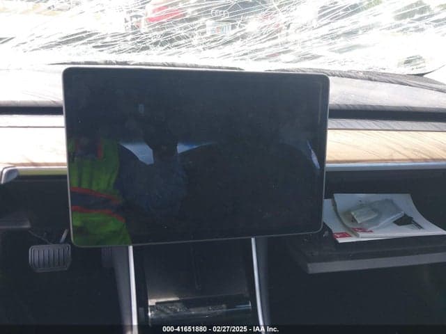 2019 TESLA MODEL 3 LONG RANGE/PERFORMANCE 7