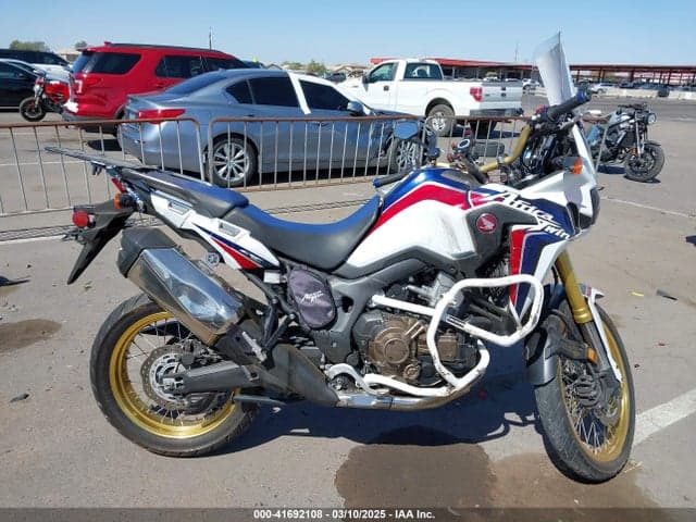 2017 HONDA CRF1000 12