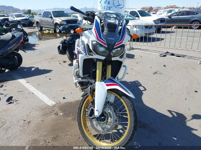 2017 HONDA CRF1000 5