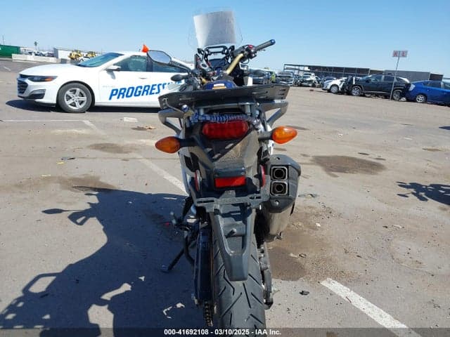 2017 HONDA CRF1000 6