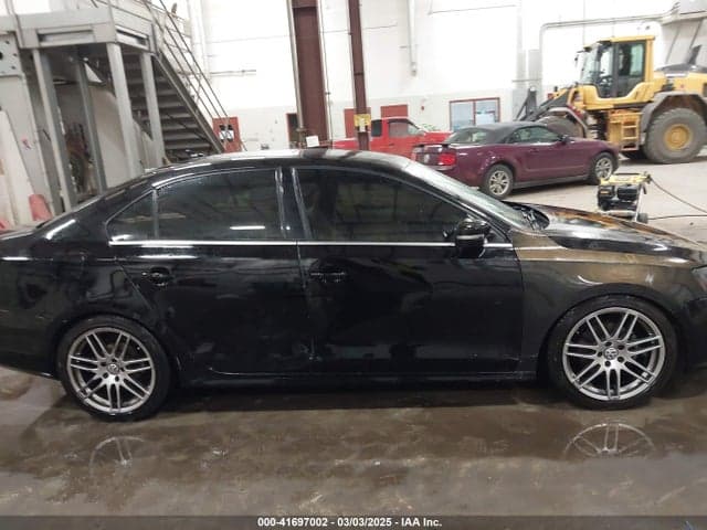 2017 VOLKSWAGEN JETTA 1.4T SE 13