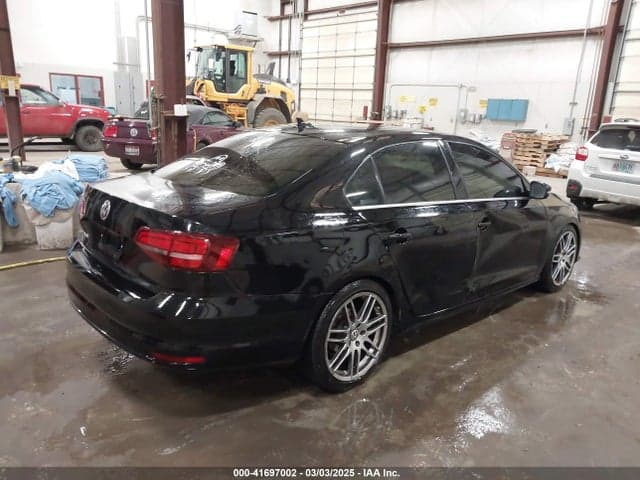 2017 VOLKSWAGEN JETTA 1.4T SE 4