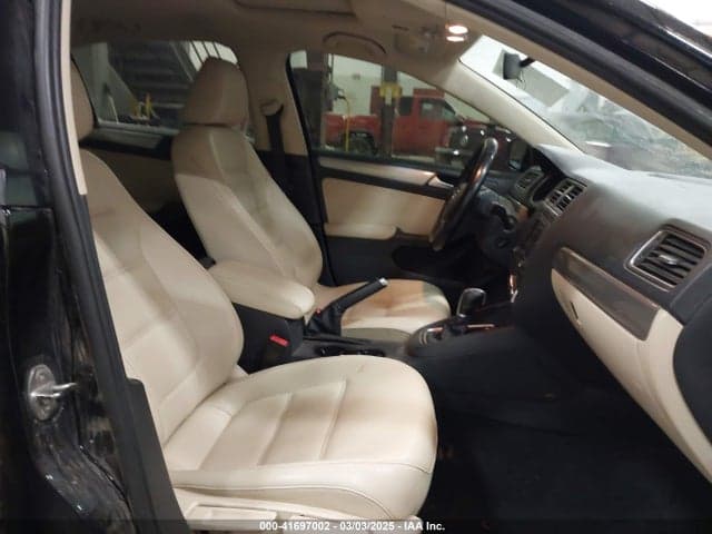 2017 VOLKSWAGEN JETTA 1.4T SE 5