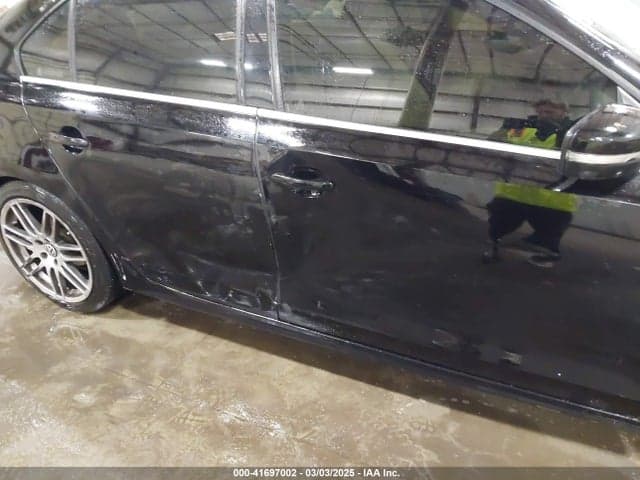 2017 VOLKSWAGEN JETTA 1.4T SE 6