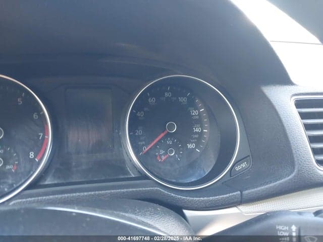 2017 VOLKSWAGEN PASSAT 1.8T S 7