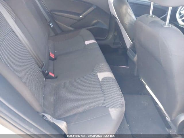 2017 VOLKSWAGEN PASSAT 1.8T S 8