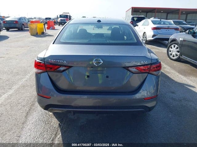 2022 NISSAN SENTRA SV XTRONIC CVT 16