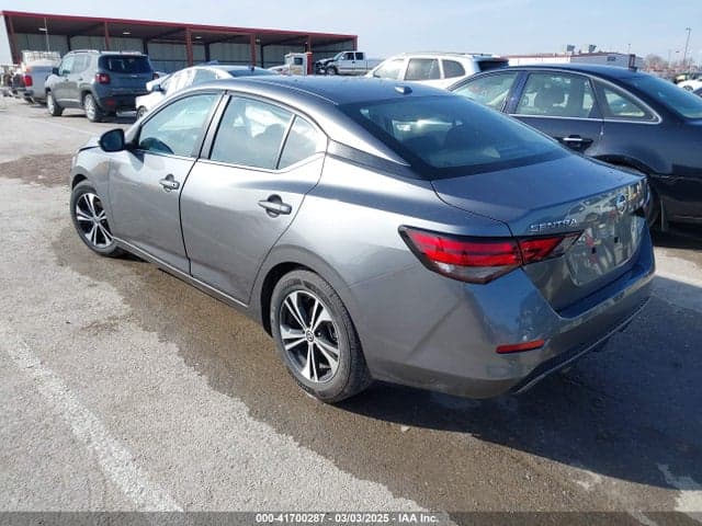 2022 NISSAN SENTRA SV XTRONIC CVT 3
