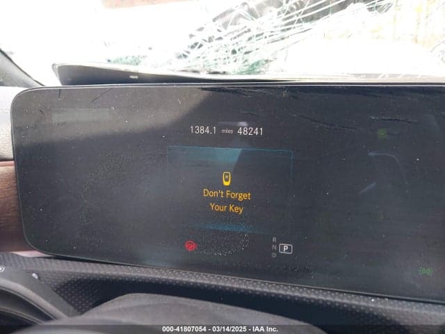 2022 MERCEDES-BENZ A 220 7
