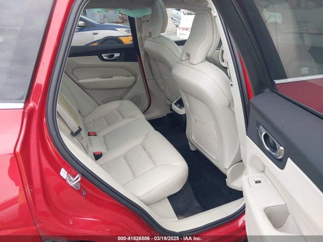 2023 VOLVO XC60 B5 ULTIMATE BRIGHT THEME 8