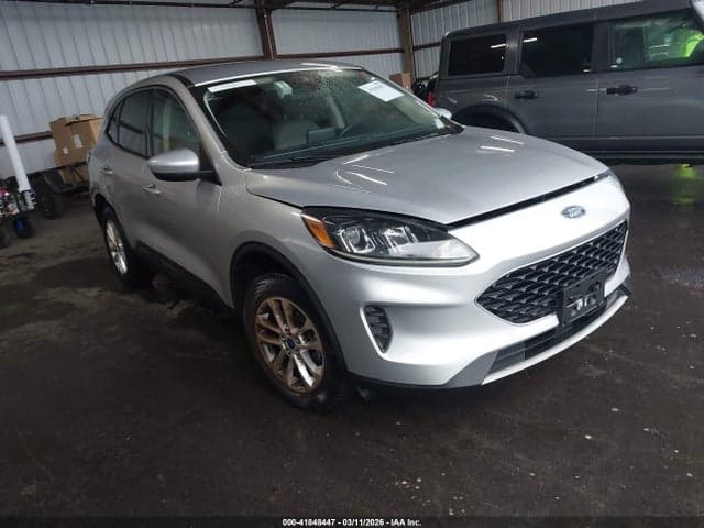 2020 FORD ESCAPE SE 1