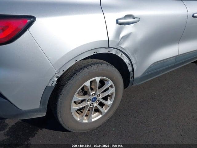 2020 FORD ESCAPE SE 6