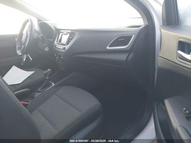 2020 HYUNDAI ACCENT SE 5