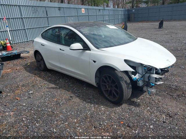 2022 TESLA MODEL 3 REAR-WHEEL DRIVE 1
