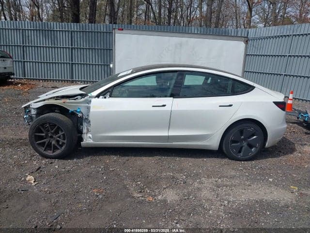 2022 TESLA MODEL 3 REAR-WHEEL DRIVE 14