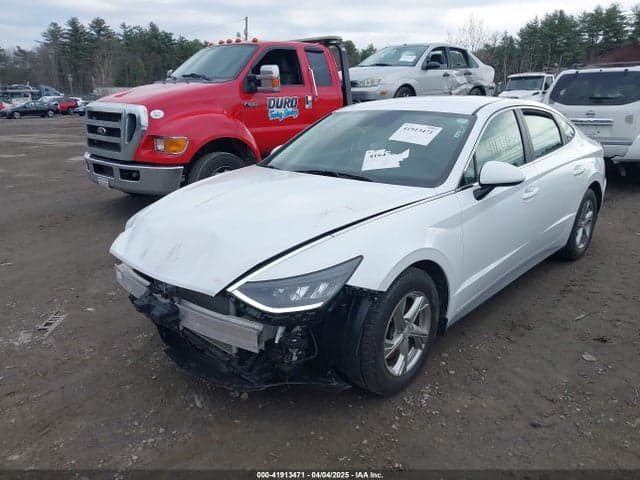 2022 HYUNDAI SONATA SE 2