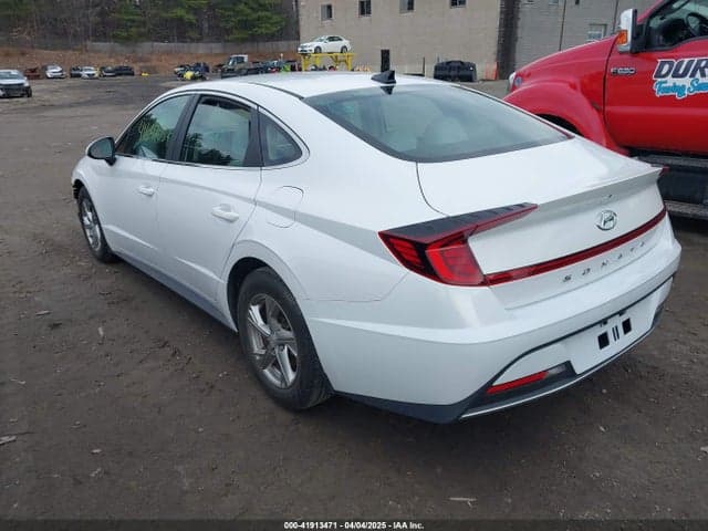 2022 HYUNDAI SONATA SE 14