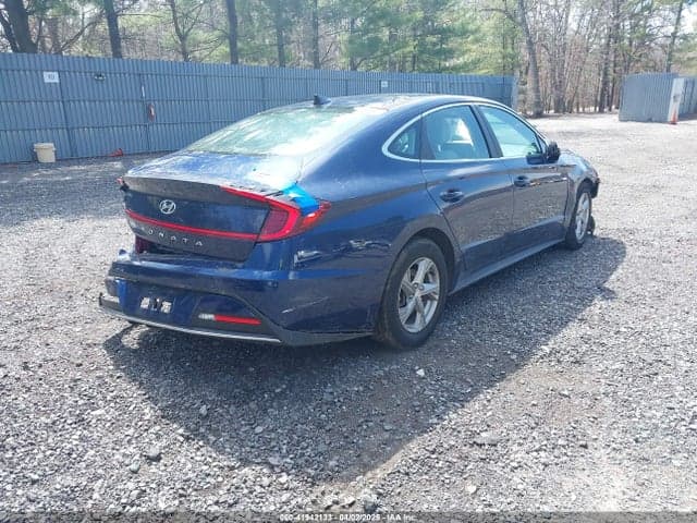 2021 HYUNDAI SONATA SE 4