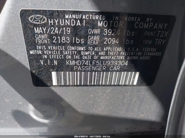2020 HYUNDAI ELANTRA SE 9