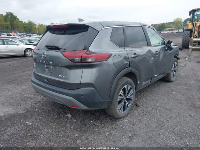 2023 NISSAN ROGUE SV INTELLIGENT AWD 4