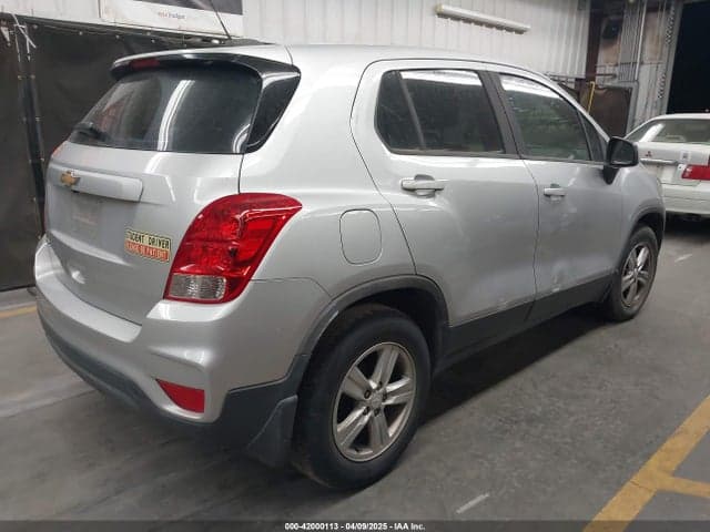 2019 CHEVROLET TRAX LS 4