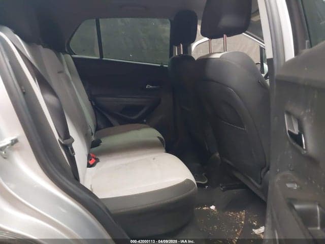 2019 CHEVROLET TRAX LS 8