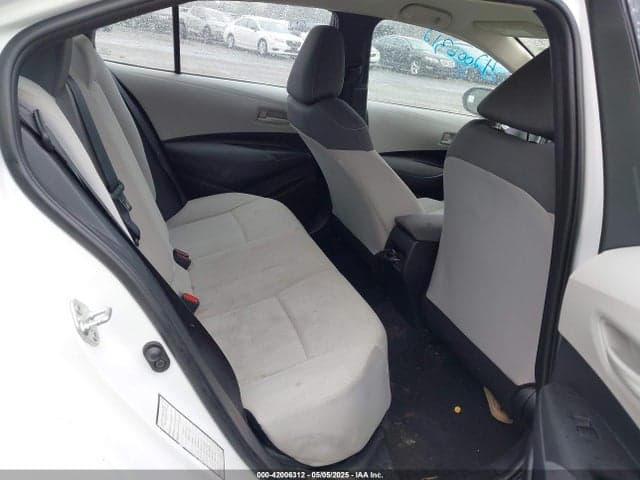 2022 TOYOTA COROLLA LE 8