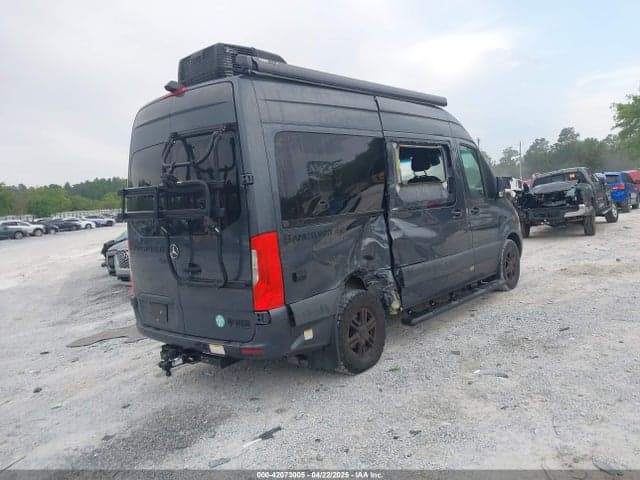 2022 MERCEDES-BENZ SPRINTER 2500 4