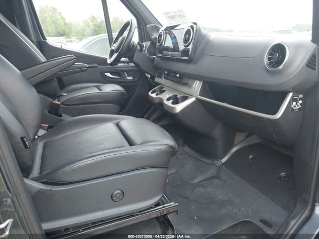 2022 MERCEDES-BENZ SPRINTER 2500 5