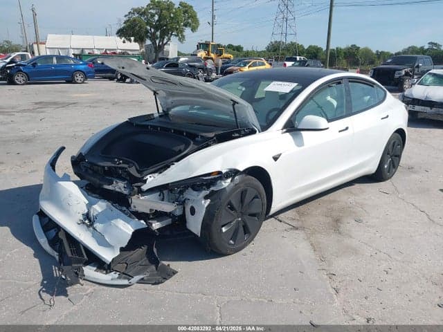 2024 TESLA MODEL 3 2
