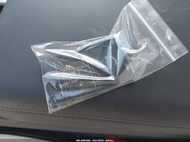 2024 TESLA MODEL 3 11