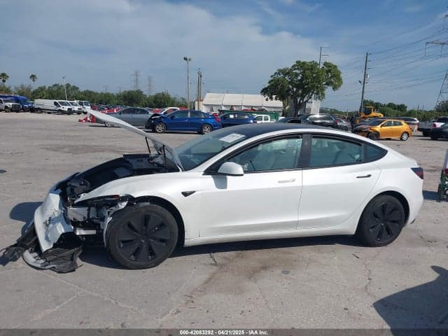 2024 TESLA MODEL 3 14