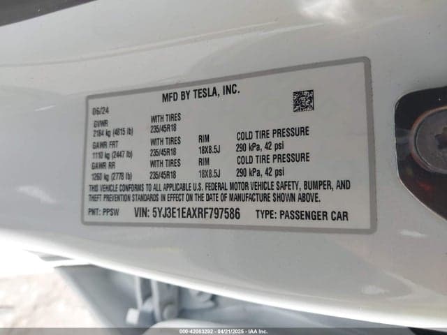 2024 TESLA MODEL 3 9