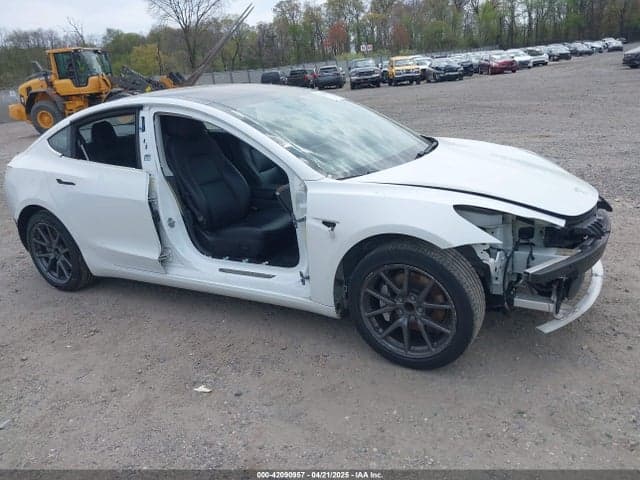 2018 TESLA MODEL 3 LONG RANGE/MID RANGE 1