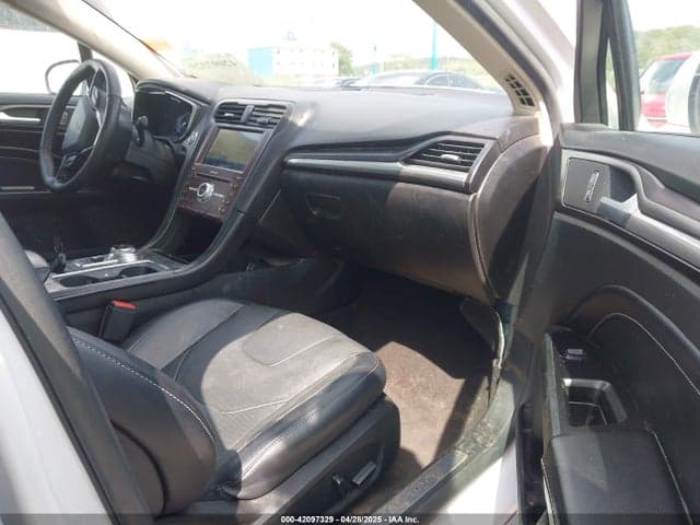 2020 FORD FUSION TITANIUM 5