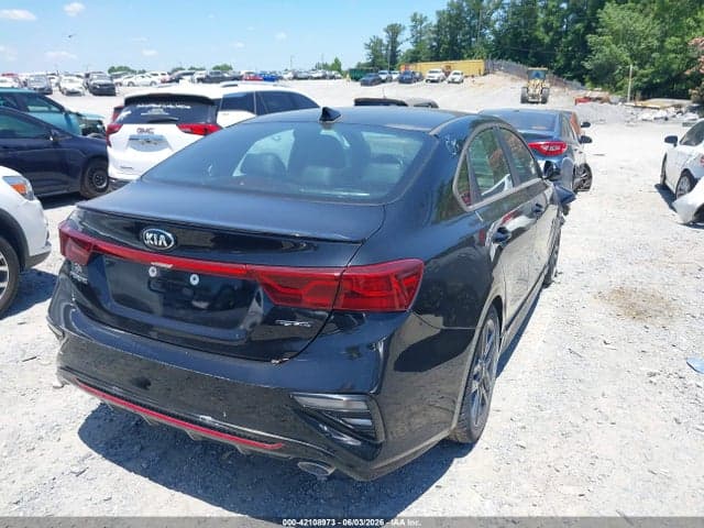 2021 KIA FORTE GT-LINE 4