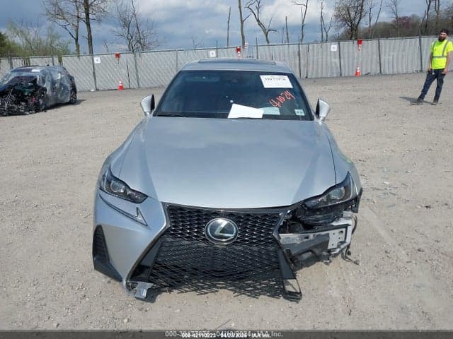 2019 LEXUS IS 300 6