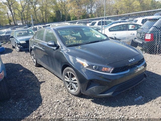 2024 KIA FORTE LXS 1