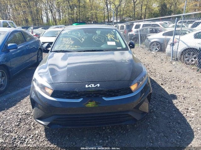 2024 KIA FORTE LXS 11