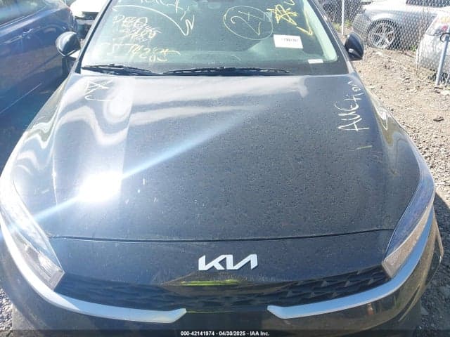 2024 KIA FORTE LXS 10