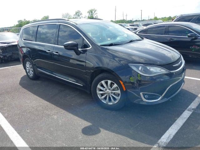 2017 CHRYSLER PACIFICA TOURING-L 1