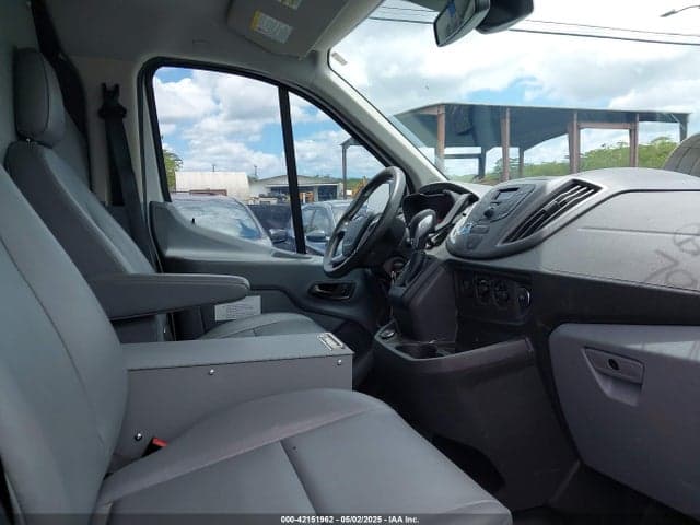 2019 FORD TRANSIT-250 5