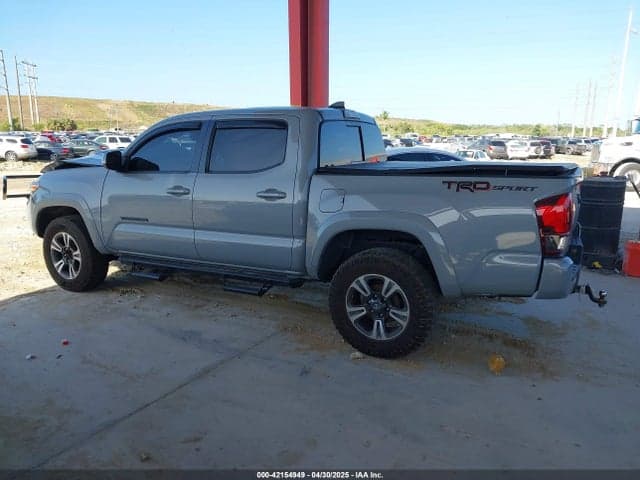 2019 TOYOTA TACOMA TRD SPORT 13
